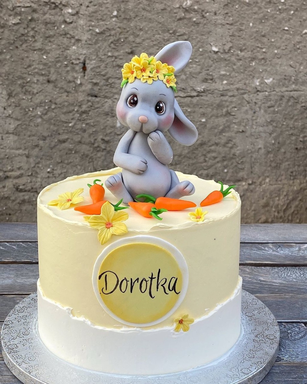torta so zajačikom
