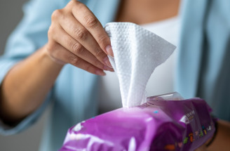 DIY návod: Ako si vyrobiť citrónovo-mätové vlhčené obrúsky na ruky