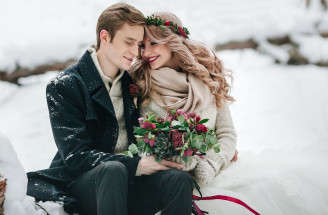 Zimná svadobná kytica: Máš vybrané správne kvety?