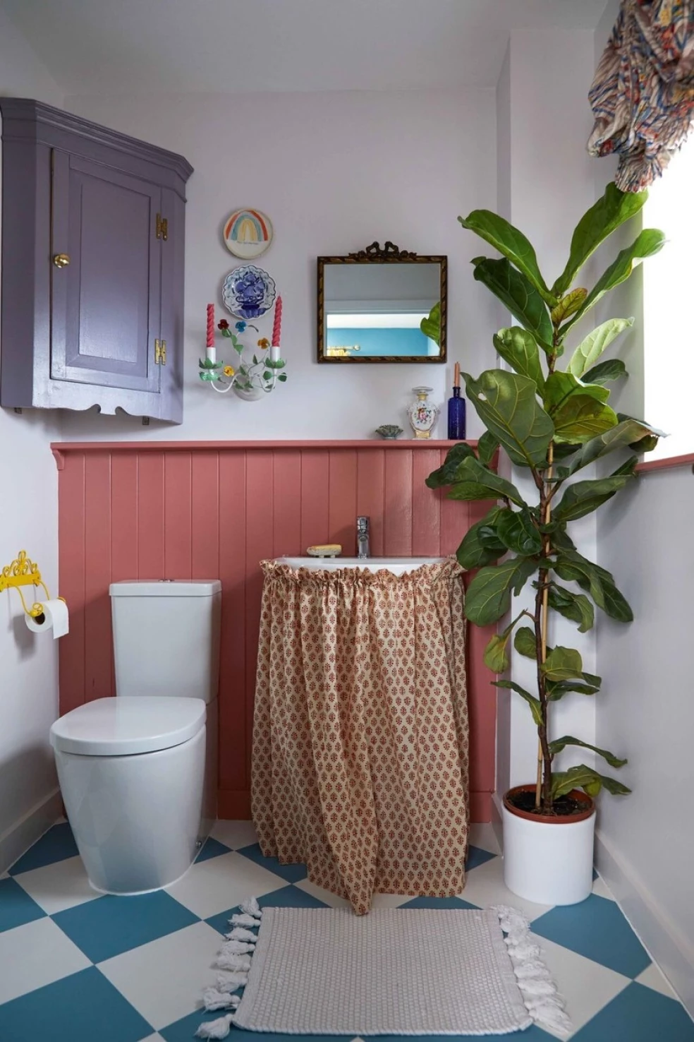 Retro kúpeľňa farebná