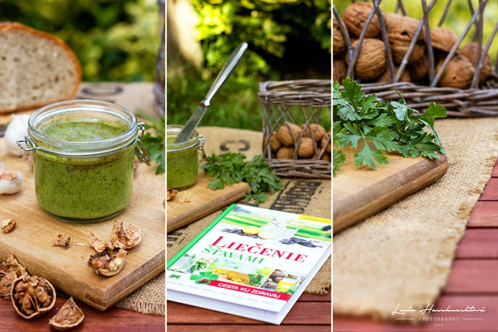 Pesto s petržlenovou vňaťou