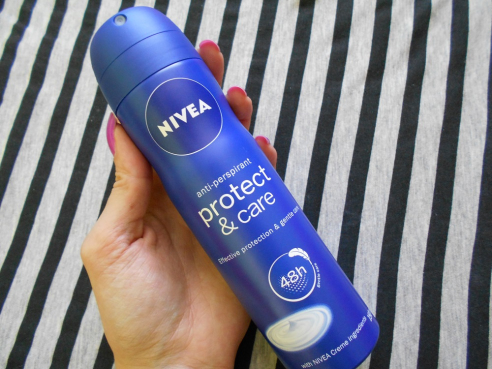 NIVEA Sprej antiperspirant Protect & Care