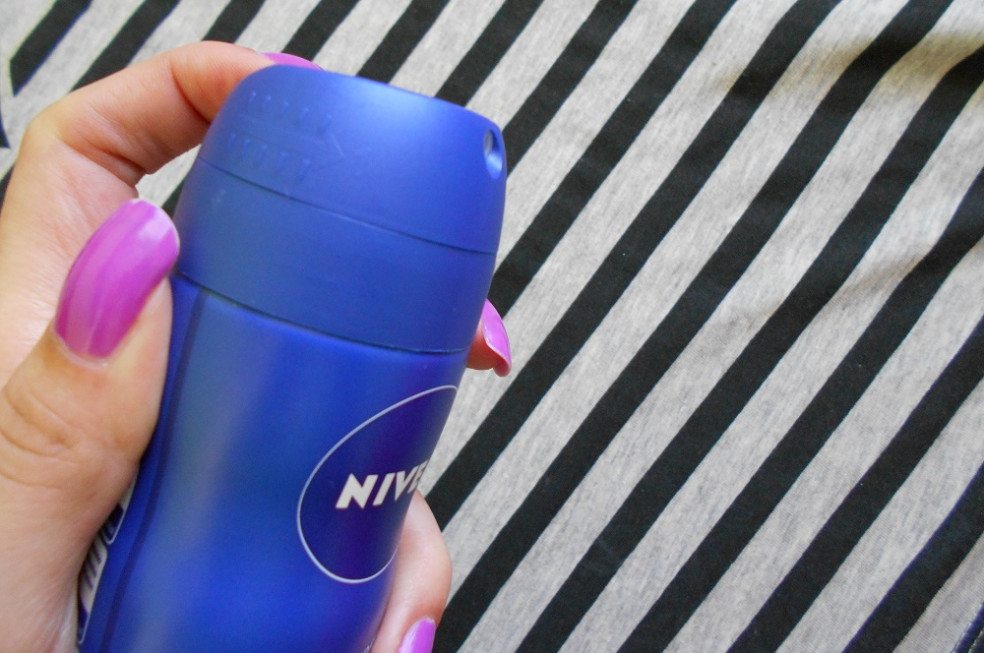 NIVEA Sprej antiperspirant Protect & Care