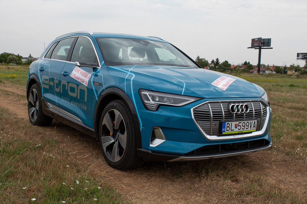 Audi e-tron - predné svetlomety