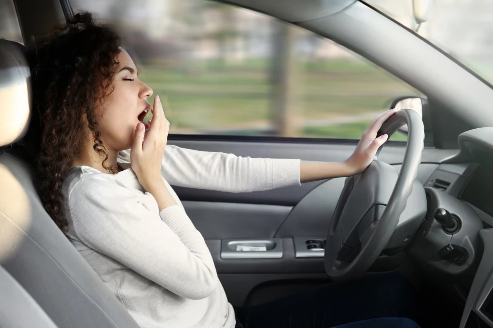 mikrospánok počas šoférovania