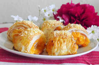 Recept na šunkové rolky z lístkového cesta: Hotové za 15 minút!