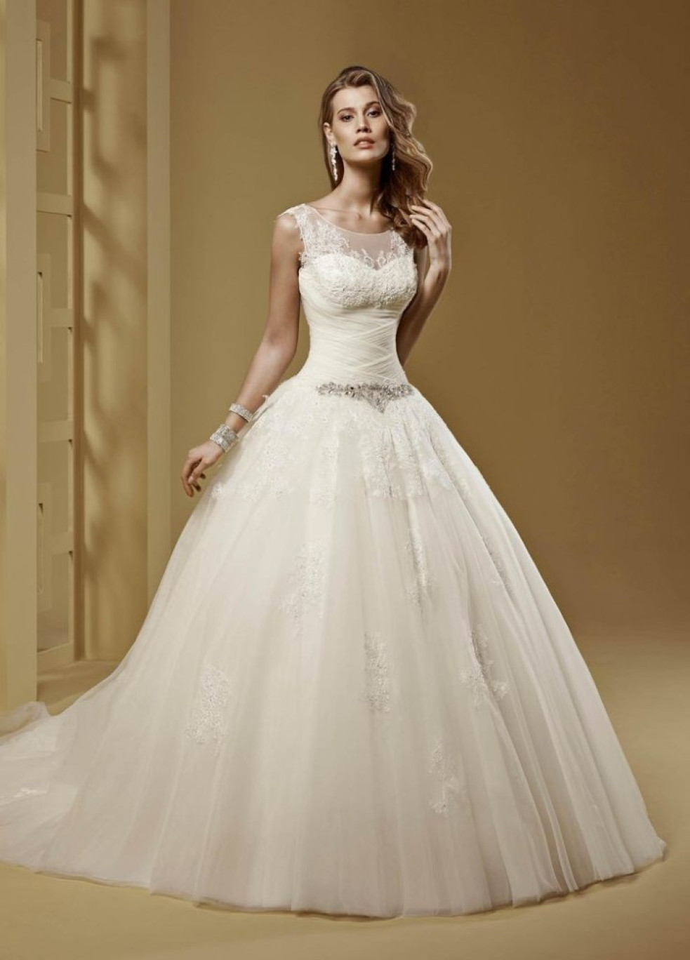 nicole-spose-wedding-dress-2015