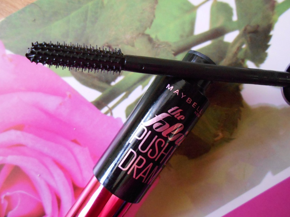 Maybelline - FALSIES PUSH UP DRAMA