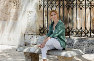Ľanová košeľa je na leto must-have kúskom: TOP inšpirácie, ako ju nosiť a kombinovať