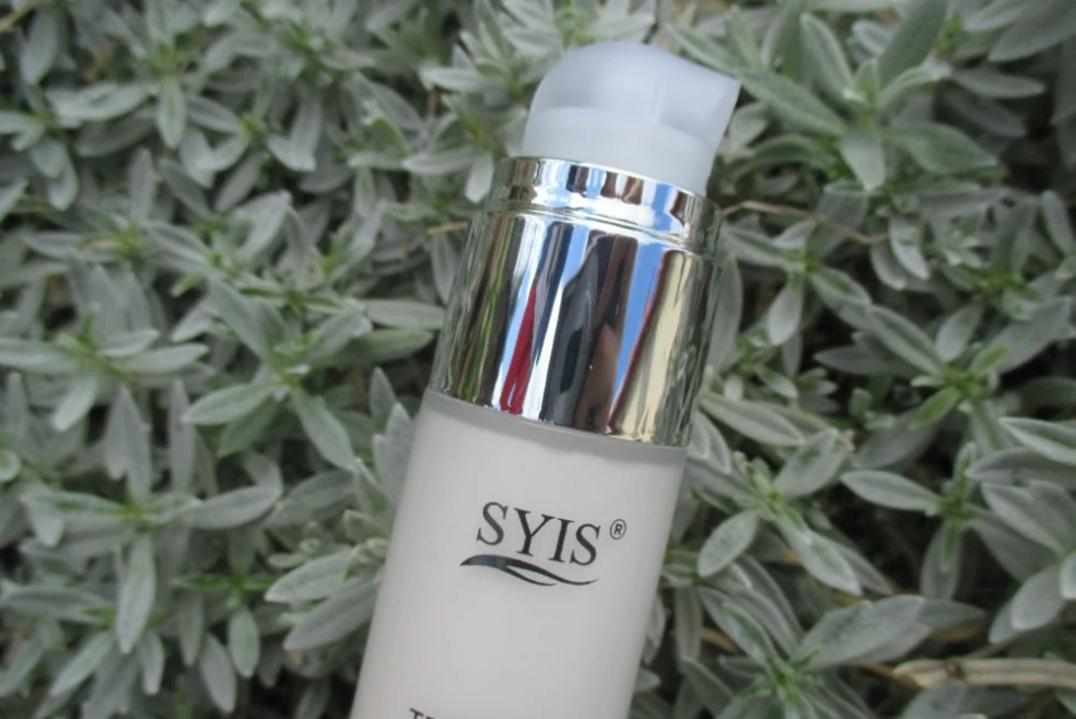 syis - krém s jedom zmije