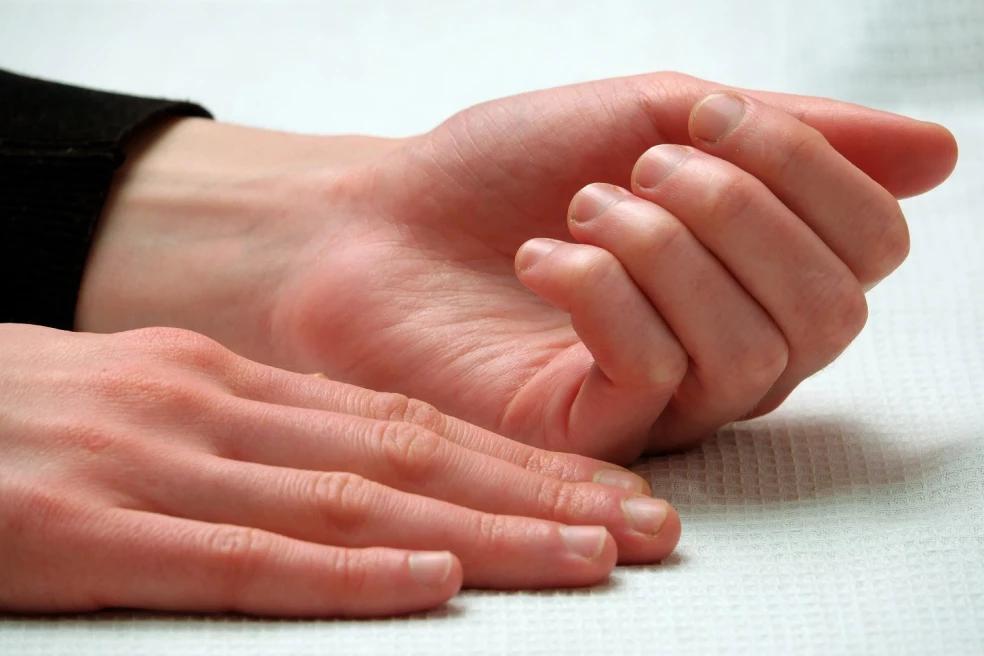 signály na nechtoch