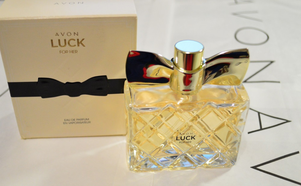 avon-luck-for-her