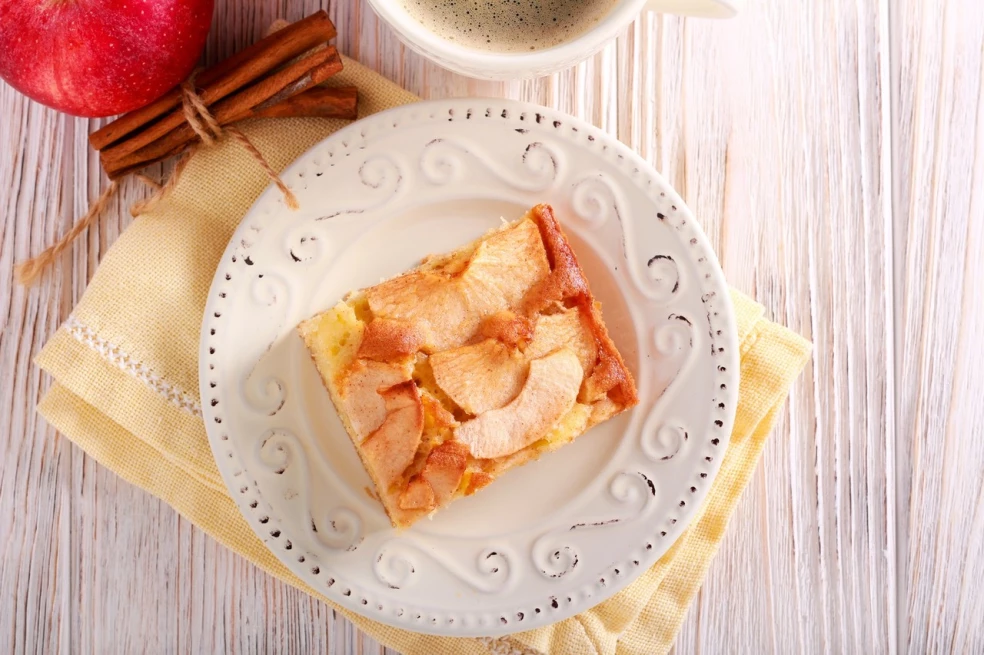 hrnčeková bublanina s jablkami