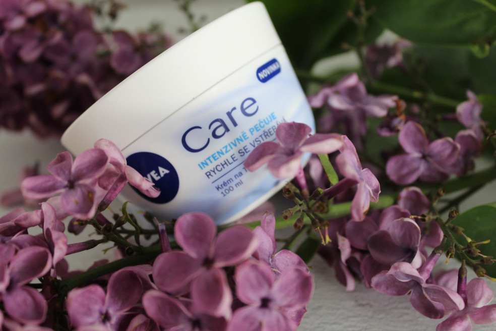 Krém Nivea Care