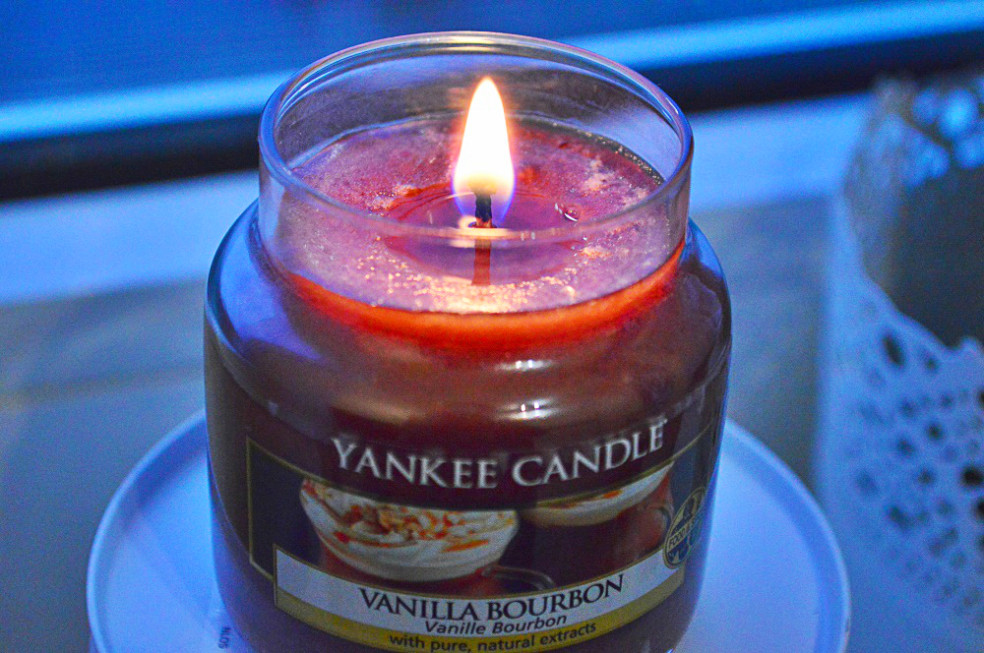 yankee-candle-vanilla-bourbon