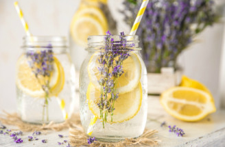 Recept na levanduľovú limonádu: Uhas svoj smäd takto antistresovo!