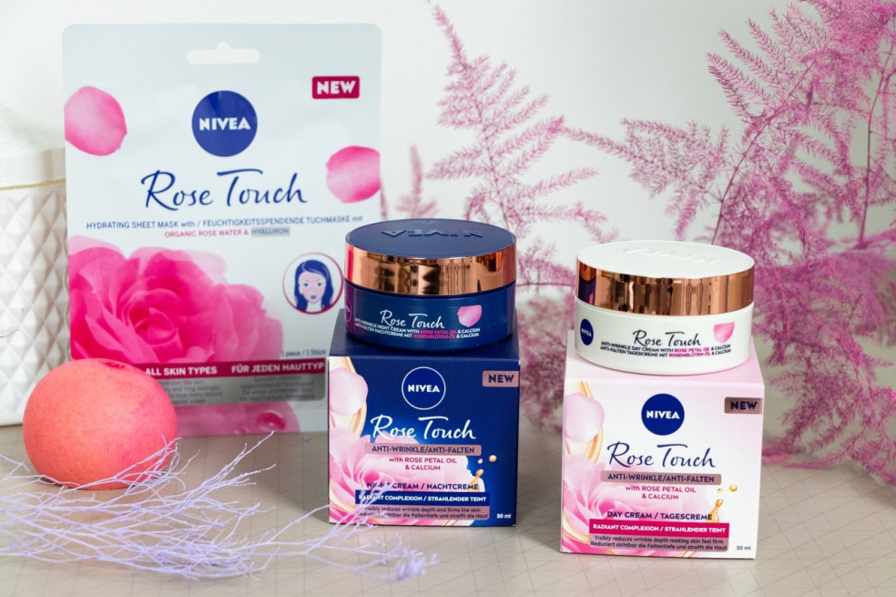 Nivea Rose Touch