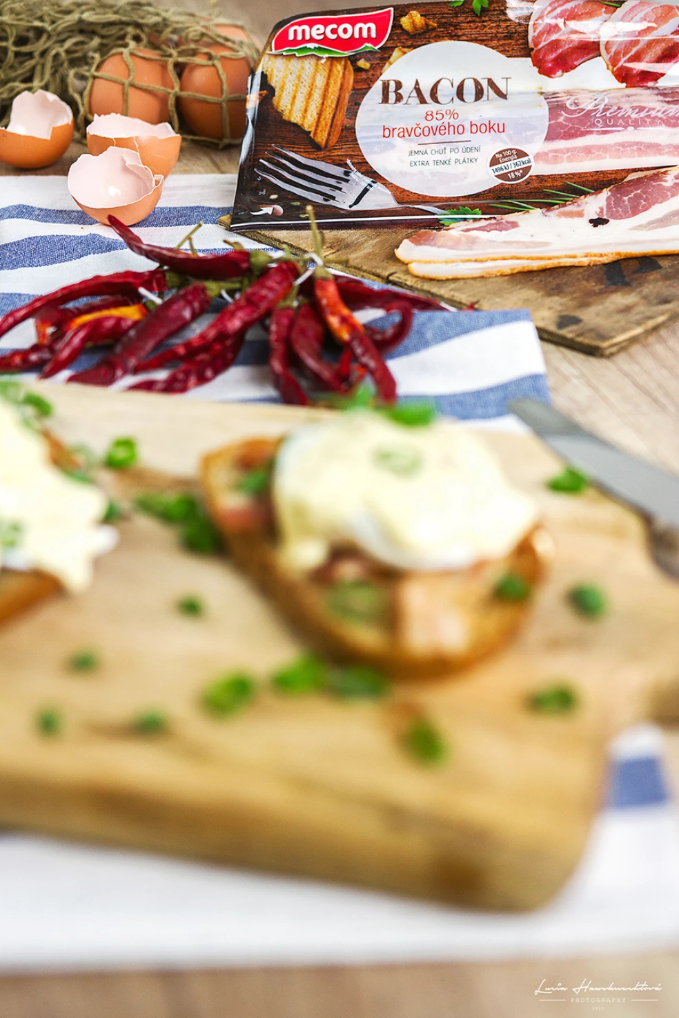 Recept: Vajcia Benedikt s opekanou slaninou