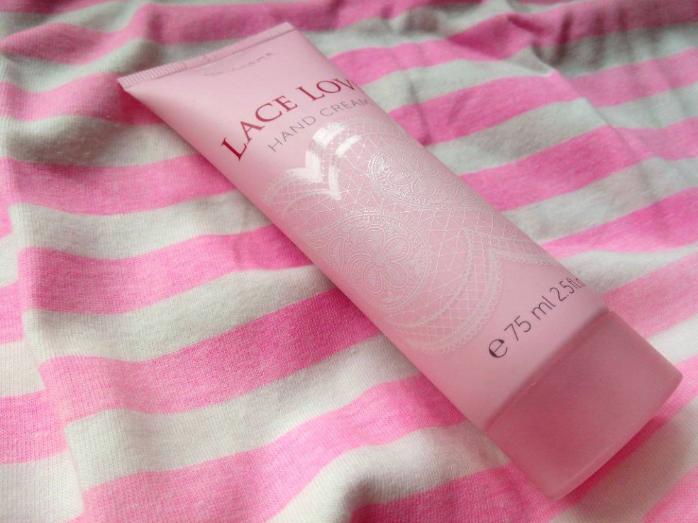 TEST: Oriflame - Lace Love - Krém Na Ruky