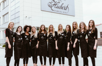 Finalistky MISS SLOVENSKO 2018 si zasúťažili pred finále v Huberte
