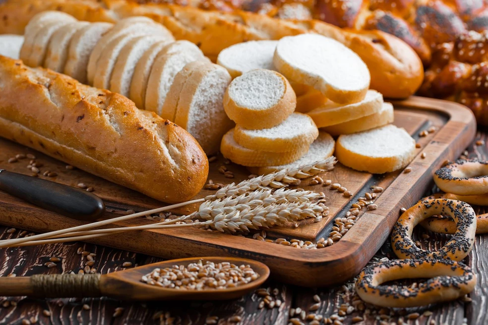 biele alebo celozrnné pečivo