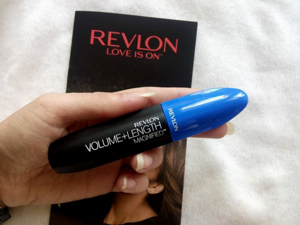 TEST: REVLON - Volume and Lenght Magnified Maskara