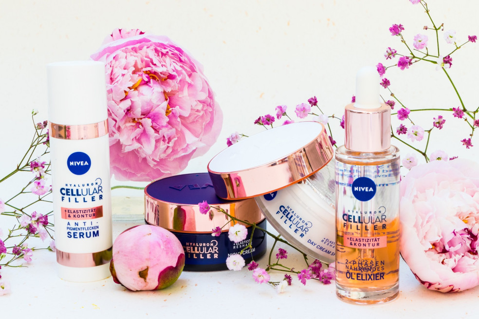 remodelačný rad NIVEA Hyaluron Cellular Filler + Elasticity-Reshape