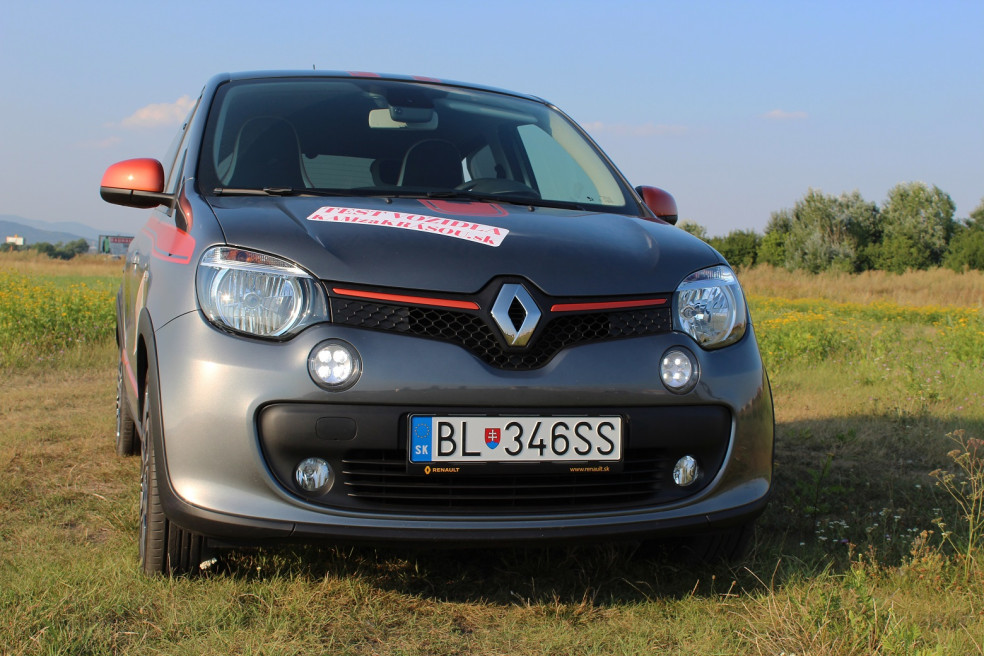 Renault Twingo GT - predné svetlomety