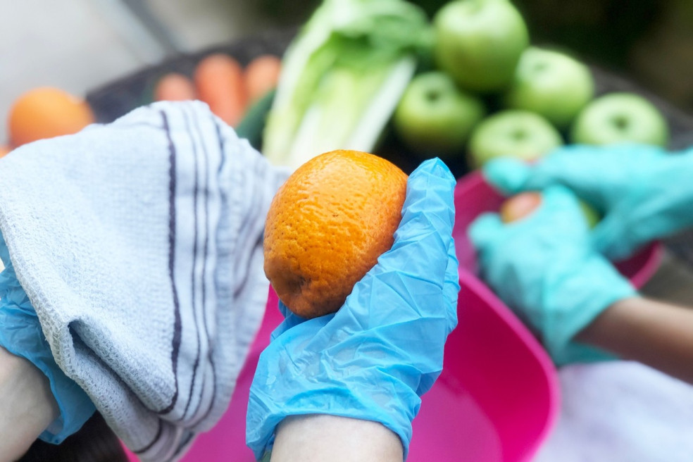 ako čistiť ovocie a zeleninu z obchodu
