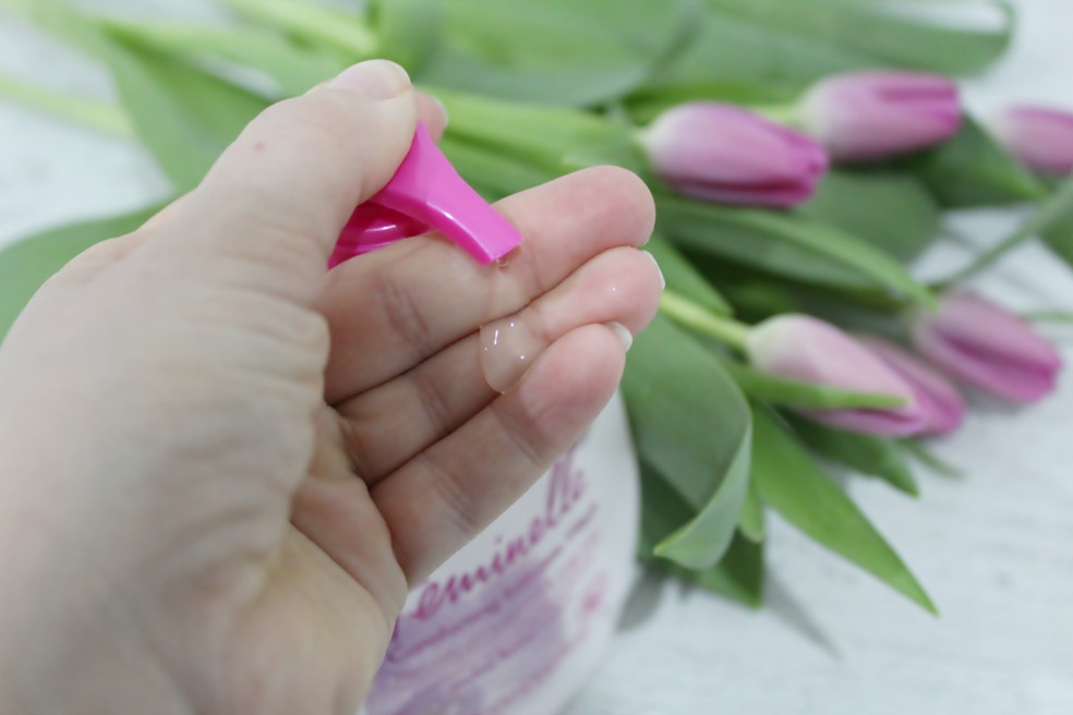 Oriflame utišujúci intímny gél Feminelle
