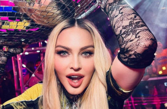 Madonna pobúrila kresťanskú verejnosť! Pozri, čo predviedla na nedávnom fotení