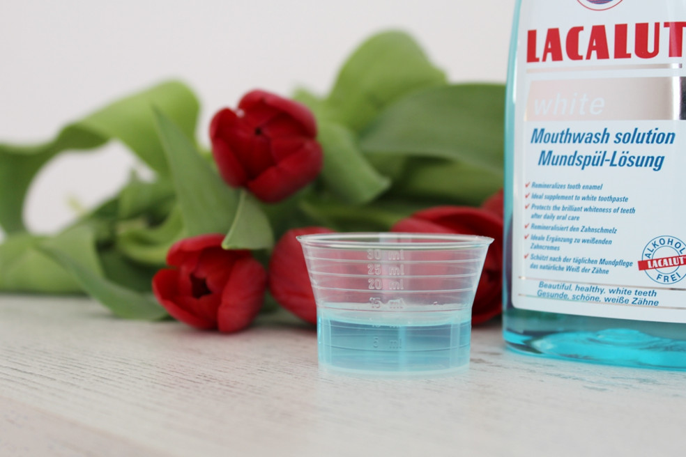 Lacalut whitening repair systém