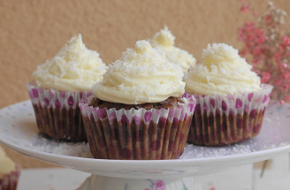 RECEPT: Kokosové cupcaky, ktoré si zamiluje úplne každý