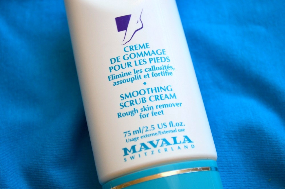 mavala-vyhladzujúci-peeling-na-chodidlá