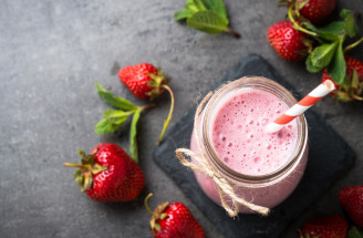 Recept na jahodové smoothie 3x inak: Lahodné, chutné a zdravé!