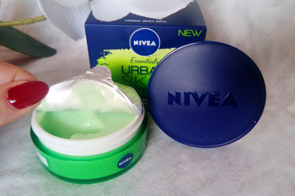 nivea urban skin