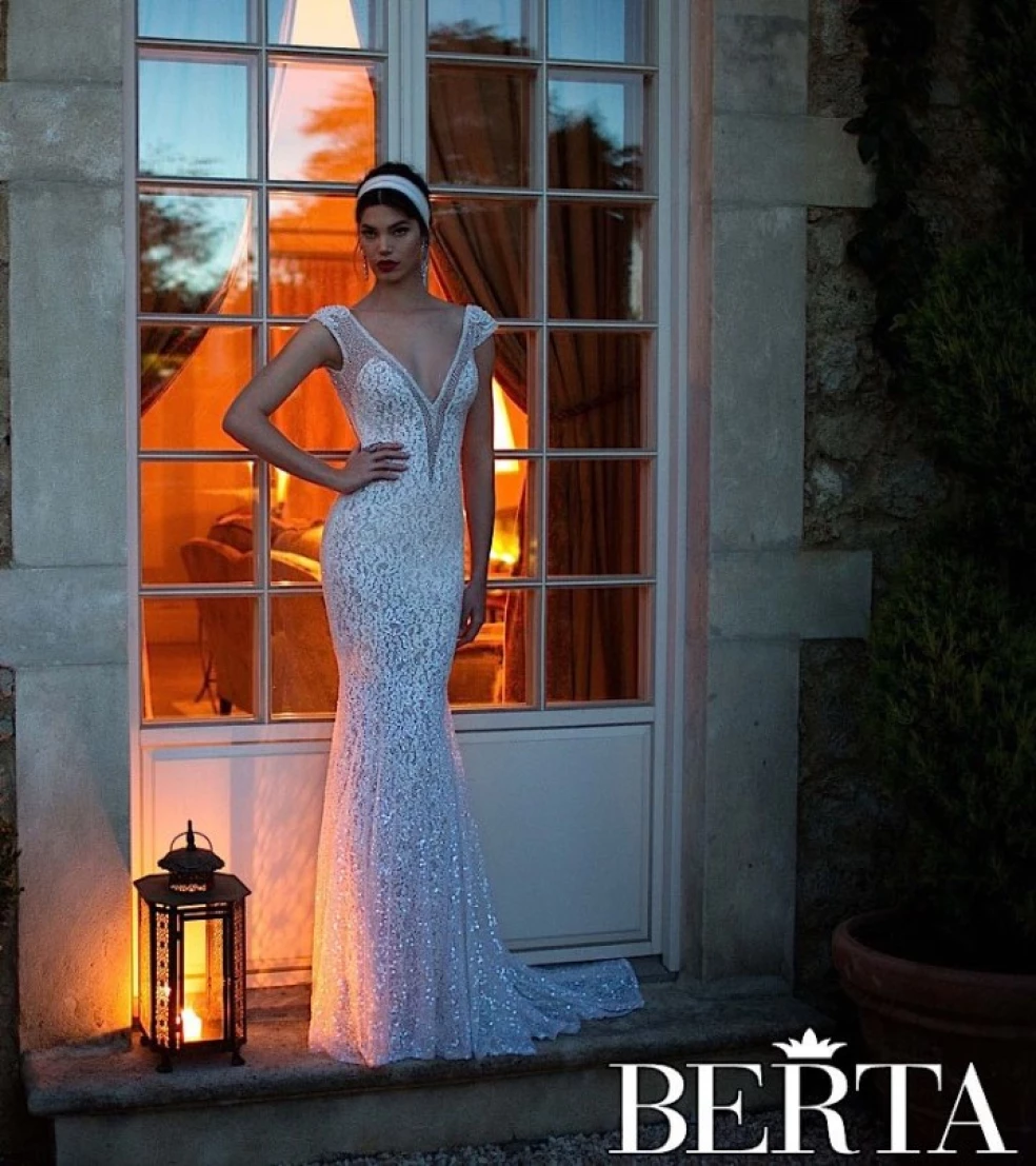 Elegantné a sexi svadobné šaty BERTA 2015
