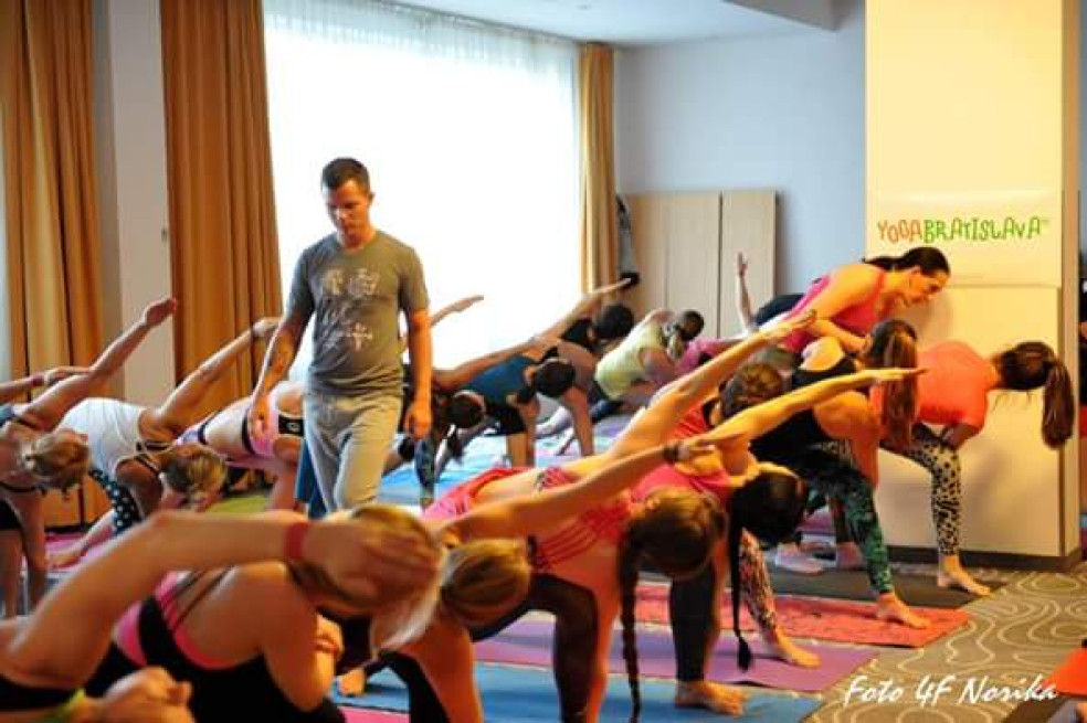 Vedená hodina ashtanga jogy