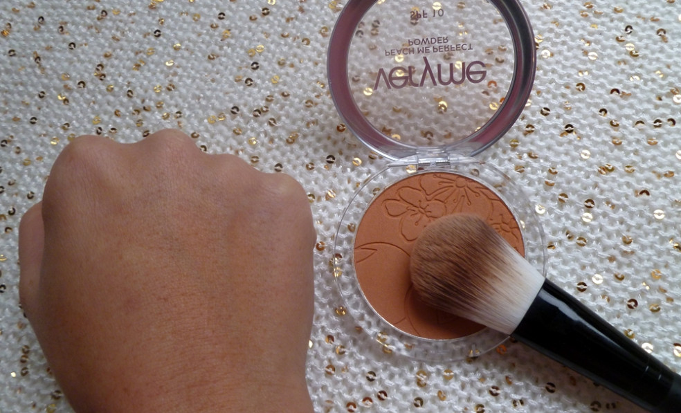 oriflame - Kontúrovací kompaktný púder Peach Me Perfect