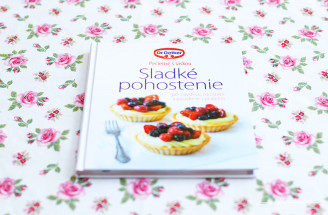 Kuchárska kniha Pečieme s láskou - Sladké pohostenie (recenzia)