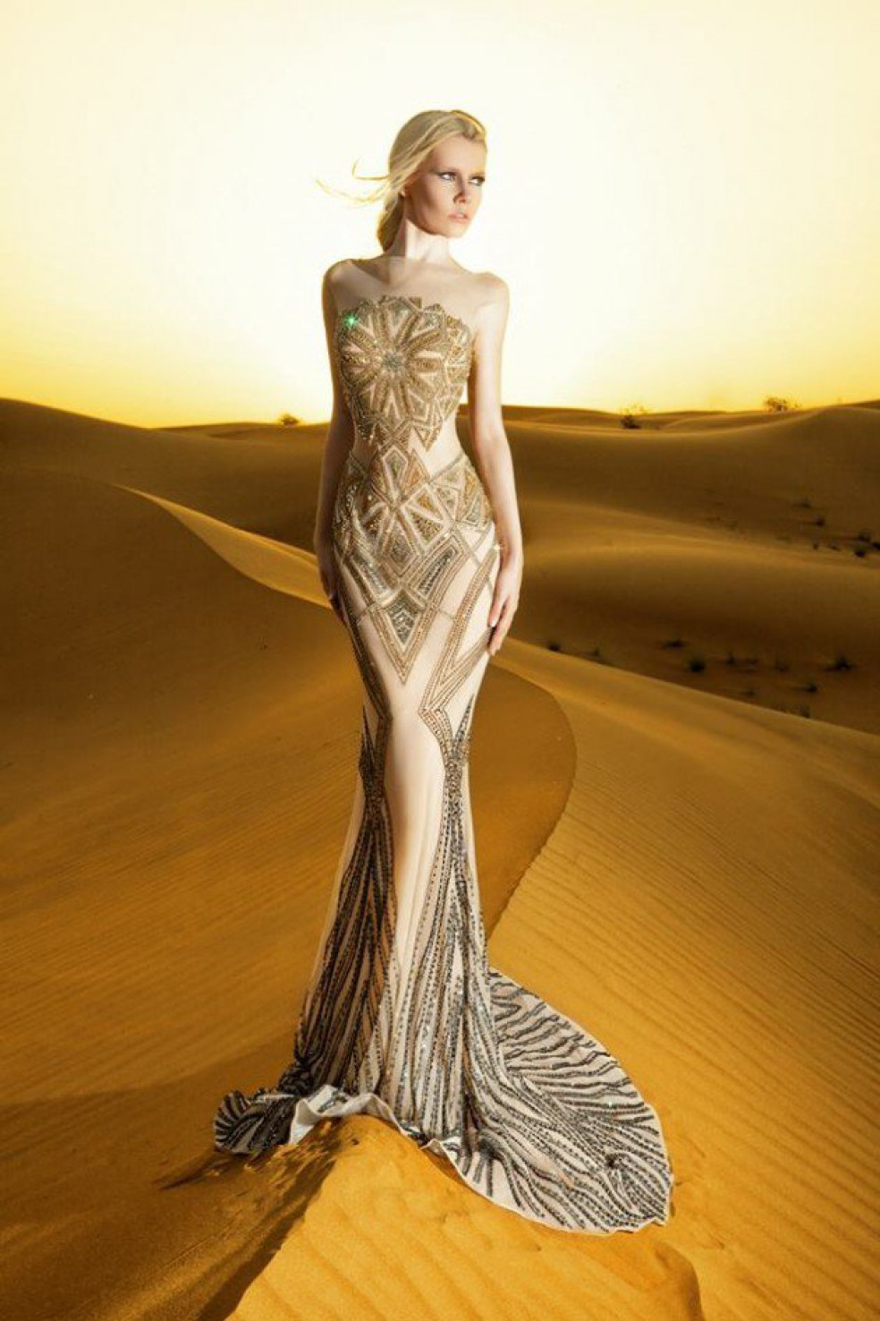 SMOKE AND MIRRORS BY DANY TABET FOR S/S 2015