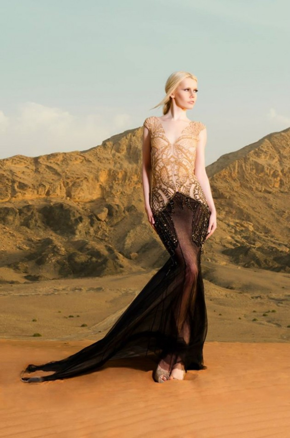 SMOKE AND MIRRORS BY DANY TABET FOR S/S 2015