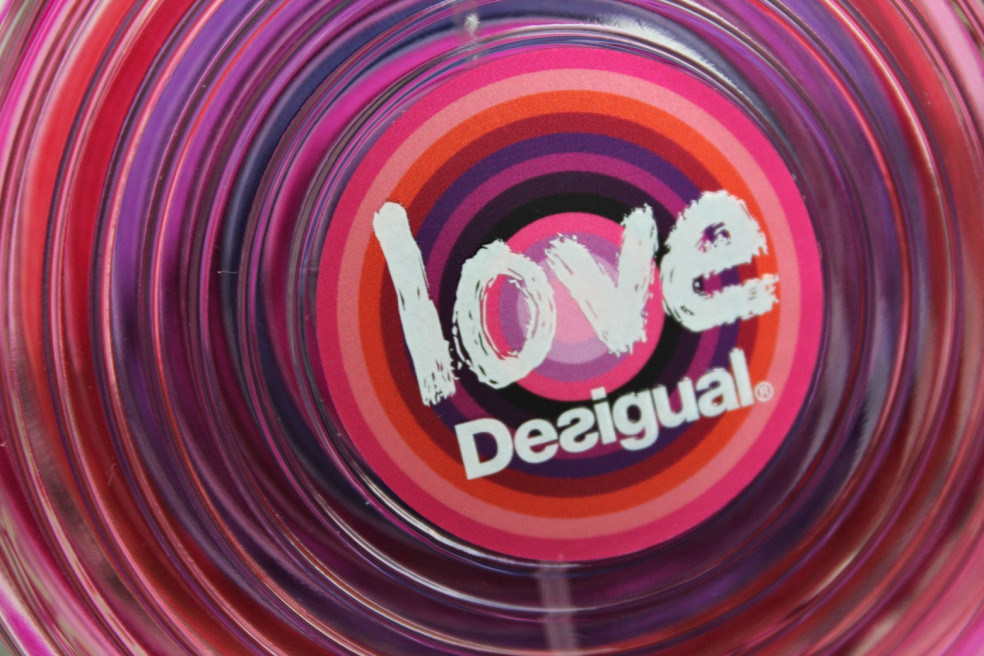 recenzia Desigual Love