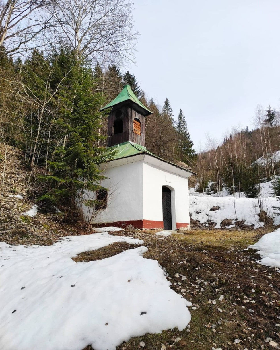 Piesky, Špania Dolina