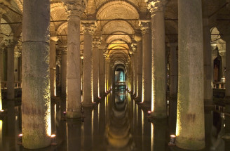 Cestovateľský tip: Potopený palác pod ulicami Istanbulu