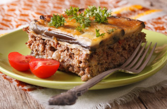 Musaka s baklažánom – dokonalá pochúťka zo slnečného Grécka