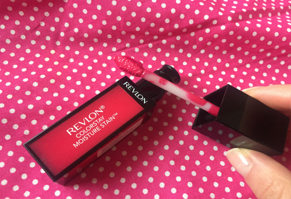 TEST: REVLON - Colorstay Moisture Stain lesk na pery