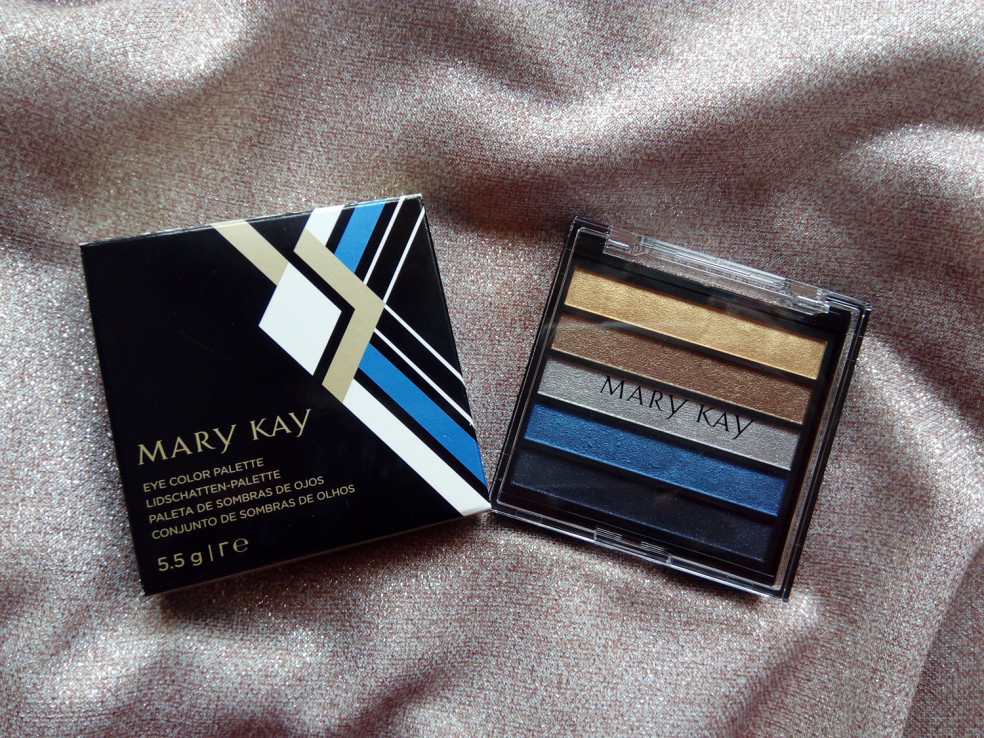 TEST: MARY KAY - Runway Bold - Paleta Očnných Tieňov