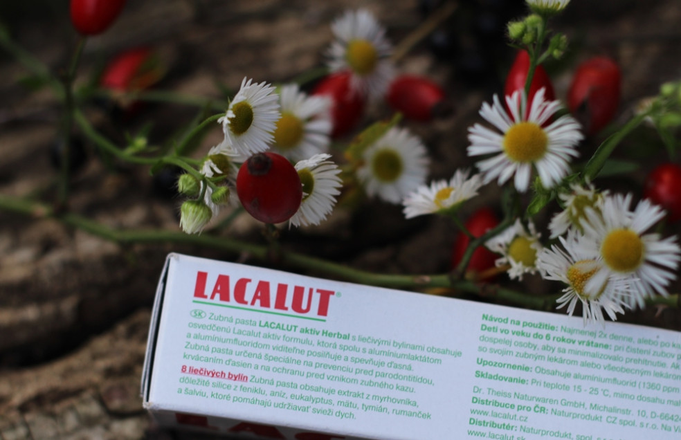 lacalut aktiv herbal