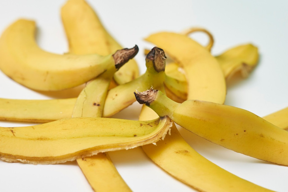 banánové šupky